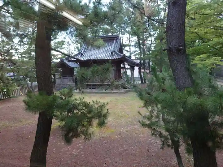 三居稲荷神社(山形県)