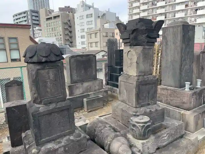 浄運寺の{uncategorized: "未分類", other: "その他", undefined: "問題あり", building: "その他建物", grave: "お墓", sacred_gate: "鳥居", guardian: "狛犬", statue: "像", buddha: "仏像", history: "歴史", nature: "自然", garden: "庭園", animal: "動物", pagoda: "塔", temizu: "手水舎", mountain_gate: "山門・神門", sanctuary: "本殿・本堂", subordinate: "末社・摂社", art: "芸術", scenery: "景色", jizo: "地蔵", ema: "絵馬", goshuin: "御朱印", omikuji: "おみくじ", items: "授与品その他", amulet: "お守り", goshuincho: "御朱印帳", eats: "食事", festival: "お祭り", votive_dance: "神楽", shichigosan: "七五三参", wedding: "結婚式", experience: "体験その他", initially: "初詣", around: "周辺", anti_infection: "感染症対策"}