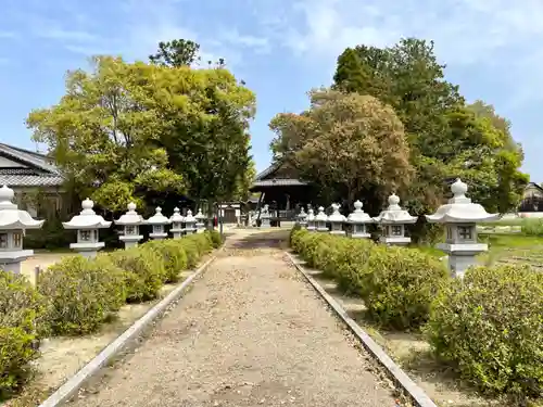 小日吉神社の建物その他