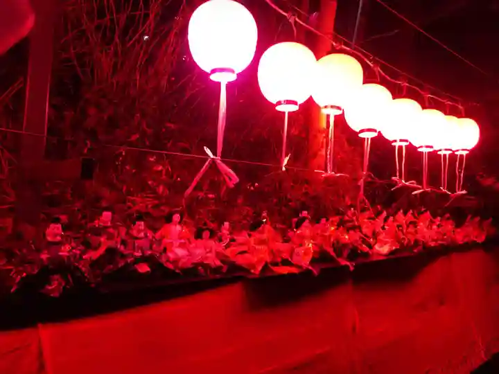 座間神社の周辺