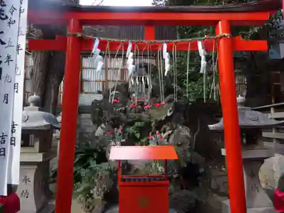 飛木稲荷神社の末社・摂社