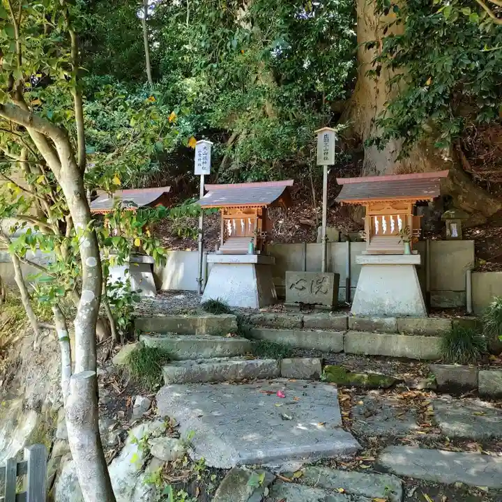 小名浜諏訪神社 ~海の鎮守様~の末社・摂社