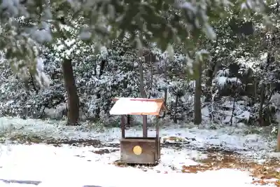 忍　諏訪神社・東照宮　の{uncategorized: "未分類", other: "その他", undefined: "問題あり", building: "その他建物", grave: "お墓", sacred_gate: "鳥居", guardian: "狛犬", statue: "像", buddha: "仏像", history: "歴史", nature: "自然", garden: "庭園", animal: "動物", pagoda: "塔", temizu: "手水舎", mountain_gate: "山門・神門", sanctuary: "本殿・本堂", subordinate: "末社・摂社", art: "芸術", scenery: "景色", jizo: "地蔵", ema: "絵馬", goshuin: "御朱印", omikuji: "おみくじ", items: "授与品その他", amulet: "お守り", goshuincho: "御朱印帳", eats: "食事", festival: "お祭り", votive_dance: "神楽", shichigosan: "七五三参", wedding: "結婚式", experience: "体験その他", initially: "初詣", around: "周辺", anti_infection: "感染症対策"}