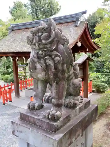 建勲神社の狛犬