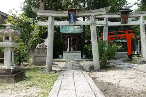 伊豆神社の末社