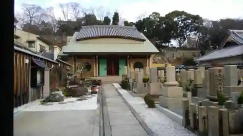 称念寺の本殿・本堂