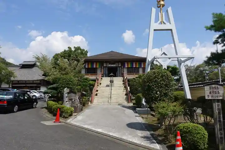 円満院門跡の本殿・本堂