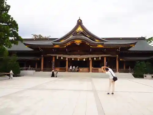 寒川神社の本殿・本堂