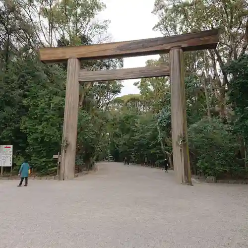 熱田神宮の鳥居