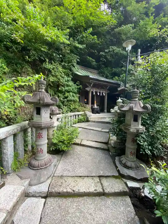 銭洗弁財天宇賀福神社(神奈川県)