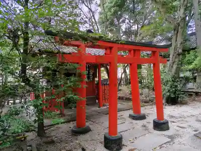 岡崎神社の{uncategorized: "未分類", other: "その他", undefined: "問題あり", building: "その他建物", grave: "お墓", sacred_gate: "鳥居", guardian: "狛犬", statue: "像", buddha: "仏像", history: "歴史", nature: "自然", garden: "庭園", animal: "動物", pagoda: "塔", temizu: "手水舎", mountain_gate: "山門・神門", sanctuary: "本殿・本堂", subordinate: "末社・摂社", art: "芸術", scenery: "景色", jizo: "地蔵", ema: "絵馬", goshuin: "御朱印", omikuji: "おみくじ", items: "授与品その他", amulet: "お守り", goshuincho: "御朱印帳", eats: "食事", festival: "お祭り", votive_dance: "神楽", shichigosan: "七五三参", wedding: "結婚式", experience: "体験その他", initially: "初詣", around: "周辺", anti_infection: "感染症対策"}