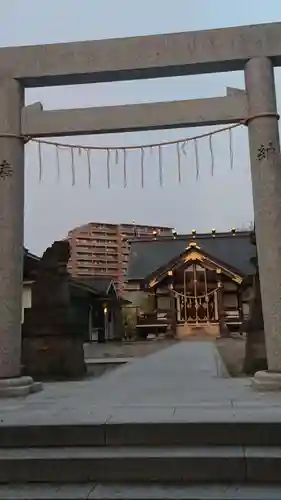 十二神社の鳥居