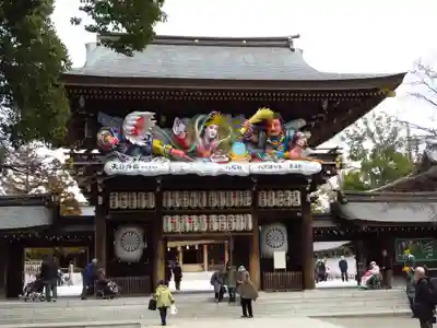 寒川神社の山門・神門