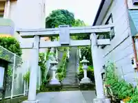 新作八幡宮の鳥居