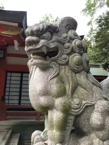 鴨神社の狛犬