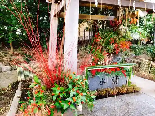 東海市熊野神社の手水舎