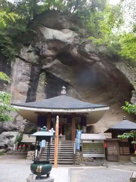 観音院の本殿・本堂