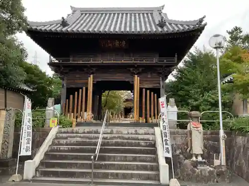 曹源寺の山門・神門