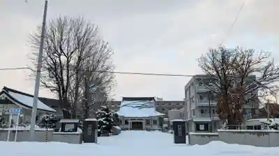 昭徳寺の本殿・本堂