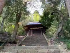 山奥神社の建物その他