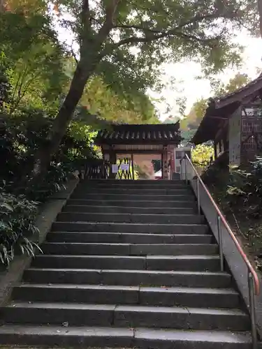 岩船寺の山門・神門