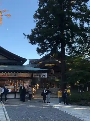 諏訪大社下社秋宮(長野県)