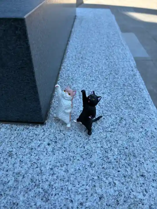 駒込妙義神社の{uncategorized: "未分類", other: "その他", undefined: "問題あり", building: "その他建物", grave: "お墓", sacred_gate: "鳥居", guardian: "狛犬", statue: "像", buddha: "仏像", history: "歴史", nature: "自然", garden: "庭園", animal: "動物", pagoda: "塔", temizu: "手水舎", mountain_gate: "山門・神門", sanctuary: "本殿・本堂", subordinate: "末社・摂社", art: "芸術", scenery: "景色", jizo: "地蔵", ema: "絵馬", goshuin: "御朱印", omikuji: "おみくじ", items: "授与品その他", amulet: "お守り", goshuincho: "御朱印帳", eats: "食事", festival: "お祭り", votive_dance: "神楽", shichigosan: "七五三参", wedding: "結婚式", experience: "体験その他", initially: "初詣", around: "周辺", anti_infection: "感染症対策"}