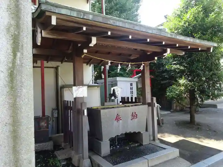 東林間神社の手水舎