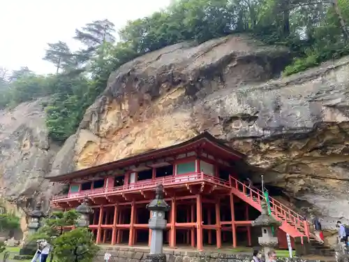 達谷西光寺の建物その他