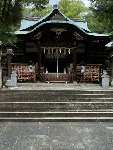 岡崎神社の{uncategorized: "未分類", other: "その他", undefined: "問題あり", building: "その他建物", grave: "お墓", sacred_gate: "鳥居", guardian: "狛犬", statue: "像", buddha: "仏像", history: "歴史", nature: "自然", garden: "庭園", animal: "動物", pagoda: "塔", temizu: "手水舎", mountain_gate: "山門・神門", sanctuary: "本殿・本堂", subordinate: "末社・摂社", art: "芸術", scenery: "景色", jizo: "地蔵", ema: "絵馬", goshuin: "御朱印", omikuji: "おみくじ", items: "授与品その他", amulet: "お守り", goshuincho: "御朱印帳", eats: "食事", festival: "お祭り", votive_dance: "神楽", shichigosan: "七五三参", wedding: "結婚式", experience: "体験その他", initially: "初詣", around: "周辺", anti_infection: "感染症対策"}