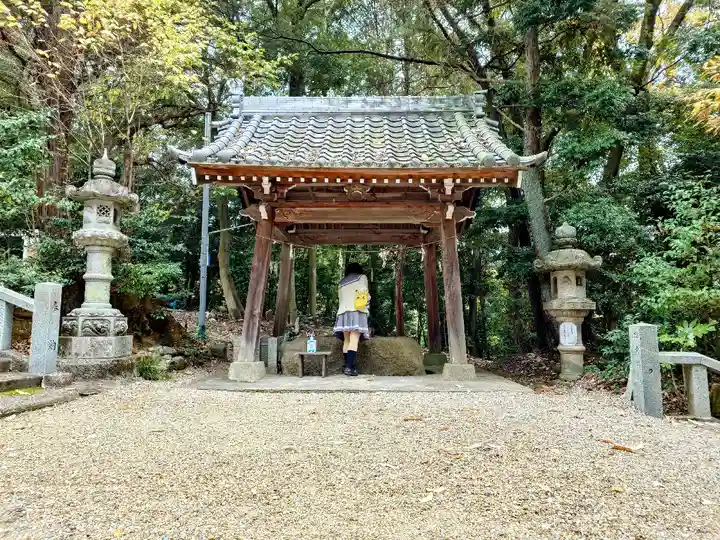 五社大明神社の手水舎