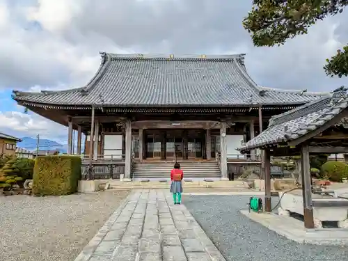 盛願寺の本殿・本堂
