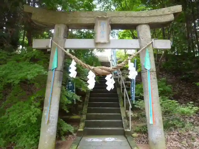 滑川神社 - 仕事と子どもの守り神の鳥居