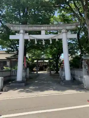 大鳥神社の{uncategorized: "未分類", other: "その他", undefined: "問題あり", building: "その他建物", grave: "お墓", sacred_gate: "鳥居", guardian: "狛犬", statue: "像", buddha: "仏像", history: "歴史", nature: "自然", garden: "庭園", animal: "動物", pagoda: "塔", temizu: "手水舎", mountain_gate: "山門・神門", sanctuary: "本殿・本堂", subordinate: "末社・摂社", art: "芸術", scenery: "景色", jizo: "地蔵", ema: "絵馬", goshuin: "御朱印", omikuji: "おみくじ", items: "授与品その他", amulet: "お守り", goshuincho: "御朱印帳", eats: "食事", festival: "お祭り", votive_dance: "神楽", shichigosan: "七五三参", wedding: "結婚式", experience: "体験その他", initially: "初詣", around: "周辺", anti_infection: "感染症対策"}