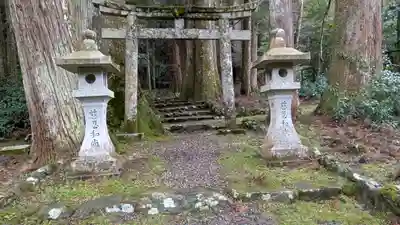 慈忍和尚廟所(滋賀県)