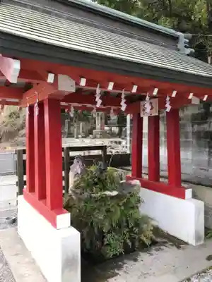 建部神社の手水舎
