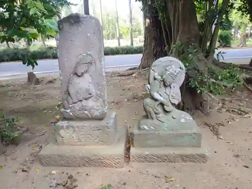 八坂神社の像