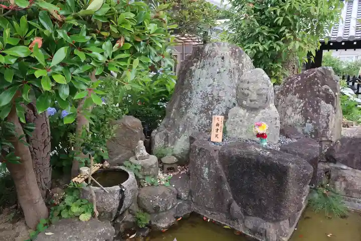 極楽寺(奈良県)