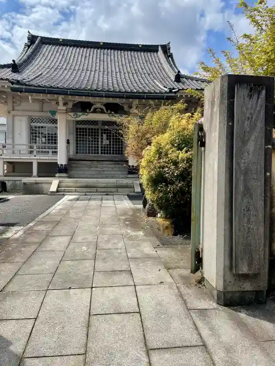 大雄山最乗寺東京別院の{uncategorized: "未分類", other: "その他", undefined: "問題あり", building: "その他建物", grave: "お墓", sacred_gate: "鳥居", guardian: "狛犬", statue: "像", buddha: "仏像", history: "歴史", nature: "自然", garden: "庭園", animal: "動物", pagoda: "塔", temizu: "手水舎", mountain_gate: "山門・神門", sanctuary: "本殿・本堂", subordinate: "末社・摂社", art: "芸術", scenery: "景色", jizo: "地蔵", ema: "絵馬", goshuin: "御朱印", omikuji: "おみくじ", items: "授与品その他", amulet: "お守り", goshuincho: "御朱印帳", eats: "食事", festival: "お祭り", votive_dance: "神楽", shichigosan: "七五三参", wedding: "結婚式", experience: "体験その他", initially: "初詣", around: "周辺", anti_infection: "感染症対策"}