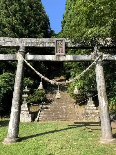 岩井川神社の鳥居