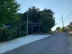 八幡神社の建物その他