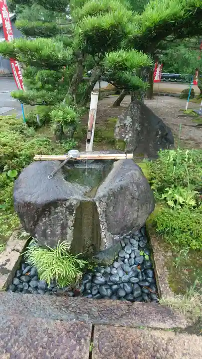 泰平寺の手水舎