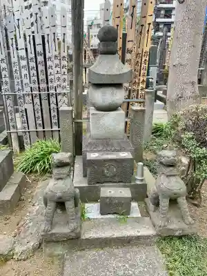 大円寺の{uncategorized: "未分類", other: "その他", undefined: "問題あり", building: "その他建物", grave: "お墓", sacred_gate: "鳥居", guardian: "狛犬", statue: "像", buddha: "仏像", history: "歴史", nature: "自然", garden: "庭園", animal: "動物", pagoda: "塔", temizu: "手水舎", mountain_gate: "山門・神門", sanctuary: "本殿・本堂", subordinate: "末社・摂社", art: "芸術", scenery: "景色", jizo: "地蔵", ema: "絵馬", goshuin: "御朱印", omikuji: "おみくじ", items: "授与品その他", amulet: "お守り", goshuincho: "御朱印帳", eats: "食事", festival: "お祭り", votive_dance: "神楽", shichigosan: "七五三参", wedding: "結婚式", experience: "体験その他", initially: "初詣", around: "周辺", anti_infection: "感染症対策"}