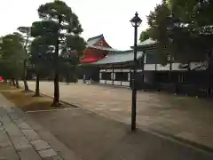 穴八幡宮の建物その他