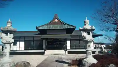 盛善寺の本殿・本堂