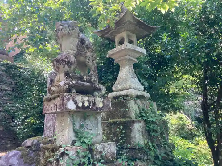 伍社天神社の狛犬