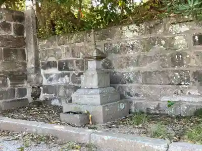 龍隠庵の{uncategorized: "未分類", other: "その他", undefined: "問題あり", building: "その他建物", grave: "お墓", sacred_gate: "鳥居", guardian: "狛犬", statue: "像", buddha: "仏像", history: "歴史", nature: "自然", garden: "庭園", animal: "動物", pagoda: "塔", temizu: "手水舎", mountain_gate: "山門・神門", sanctuary: "本殿・本堂", subordinate: "末社・摂社", art: "芸術", scenery: "景色", jizo: "地蔵", ema: "絵馬", goshuin: "御朱印", omikuji: "おみくじ", items: "授与品その他", amulet: "お守り", goshuincho: "御朱印帳", eats: "食事", festival: "お祭り", votive_dance: "神楽", shichigosan: "七五三参", wedding: "結婚式", experience: "体験その他", initially: "初詣", around: "周辺", anti_infection: "感染症対策"}