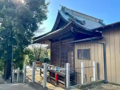 驚神社の{uncategorized: "未分類", other: "その他", undefined: "問題あり", building: "その他建物", grave: "お墓", sacred_gate: "鳥居", guardian: "狛犬", statue: "像", buddha: "仏像", history: "歴史", nature: "自然", garden: "庭園", animal: "動物", pagoda: "塔", temizu: "手水舎", mountain_gate: "山門・神門", sanctuary: "本殿・本堂", subordinate: "末社・摂社", art: "芸術", scenery: "景色", jizo: "地蔵", ema: "絵馬", goshuin: "御朱印", omikuji: "おみくじ", items: "授与品その他", amulet: "お守り", goshuincho: "御朱印帳", eats: "食事", festival: "お祭り", votive_dance: "神楽", shichigosan: "七五三参", wedding: "結婚式", experience: "体験その他", initially: "初詣", around: "周辺", anti_infection: "感染症対策"}