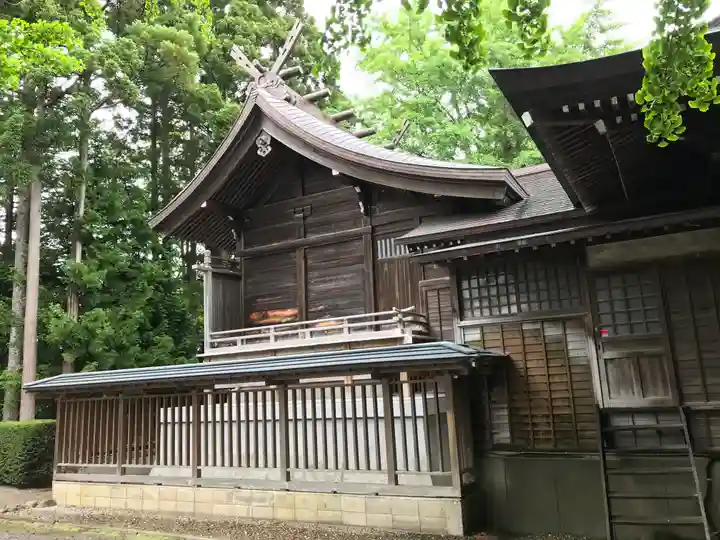 湯倉神社の本殿・本堂
