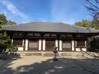 秋篠寺の本殿・本堂
